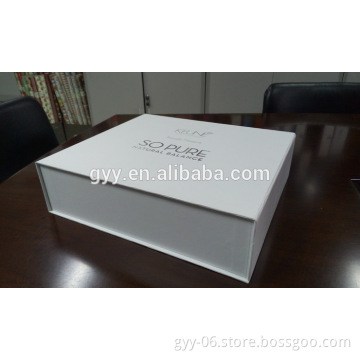 Fashion White Cardboard Box, Gift Box with logo Hot Stamping